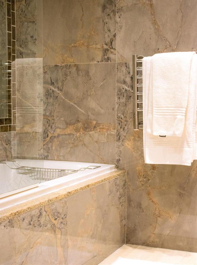 Luxury Apartment, Near V&A Waterfront And Cpt Stadium Κέιπ Τάουν Εξωτερικό φωτογραφία